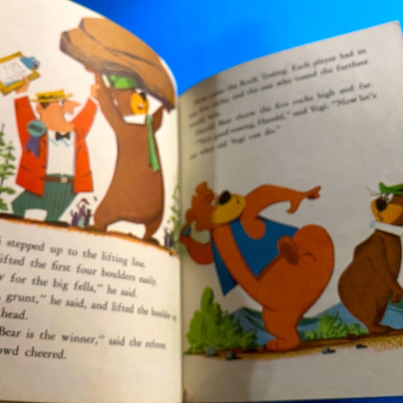 YOGI BEAR VTG 1960 A LITTLE GOLDEN BOOK YOGI BEAR OUR HERO HARDCOVER - Picture 11 of 14
